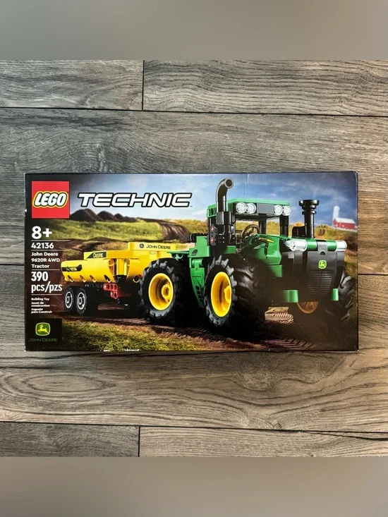 LEGO Technic John Deere 9620R 4WD Tractor 42136 NEW Sealed 390 Pieces