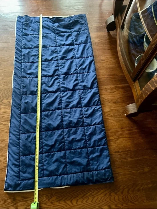 Sleeping bag lightweight for indoors or outdoors sit in for couch 2 zippers