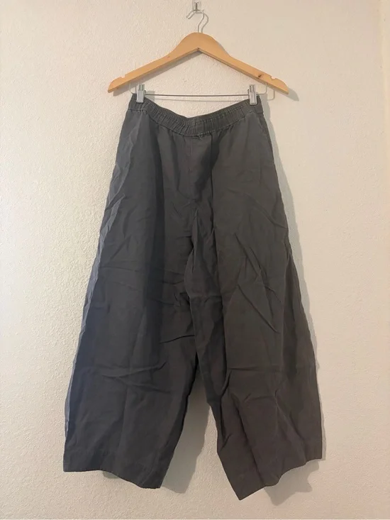 COS Barrel Leg Pull On Trousers