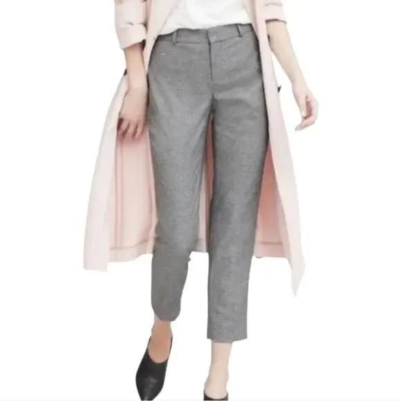 Banana Republic Avery pin striped linen straight leg pants size 2S new!!!