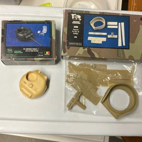 Verlinden 1/35 WWII model tank detail kits, Sherman, Tiger Zimmeret, lot of 2