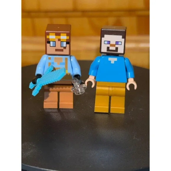 LEGO‎ Minecraft Minifigure Lot Armorsmith min157 & Steve min074