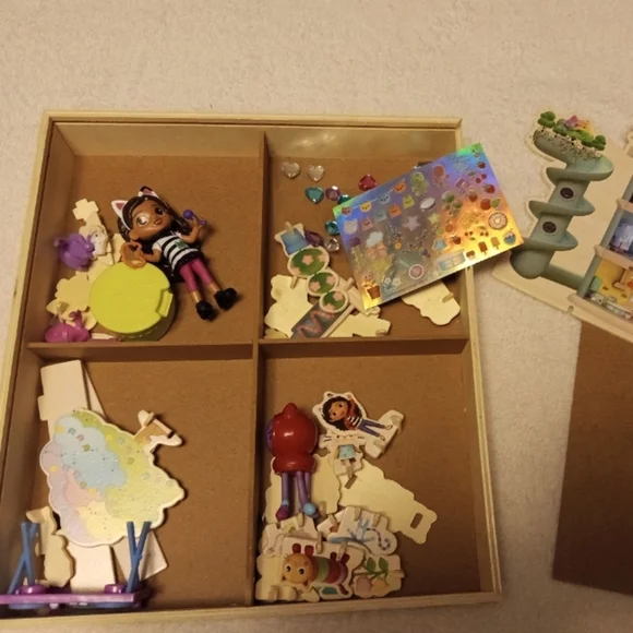 Wooden Gabby's dollhouse