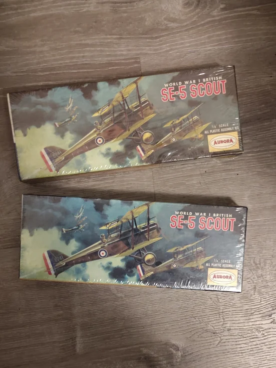SE-5 Scout World War I Model Kit - Green by Aurora