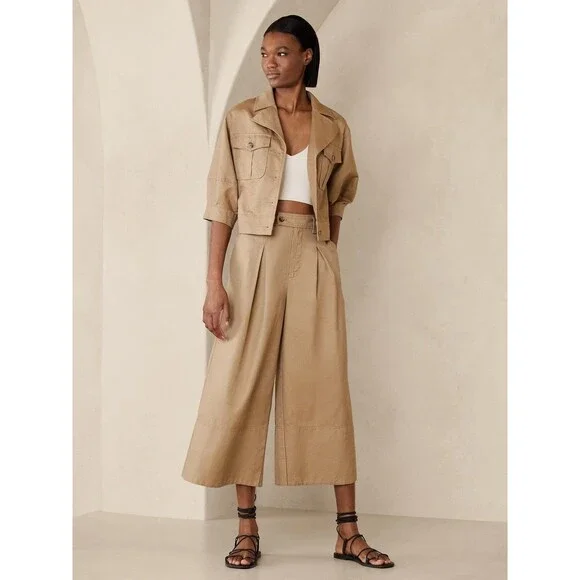 Banana Republic Explorer Culottes Pant Womens 6 Long Cargo Wide Leg Cotton Linen
