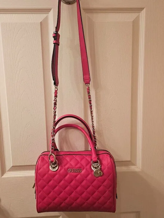 NWOT GUESS Illy Quilted Box Satchel (Style VG797005) in Pas Pink