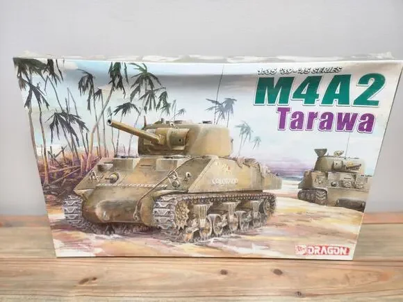 Dragon Models 6062 1/35 '39-'45 Series M4A2 Tarawa model kit