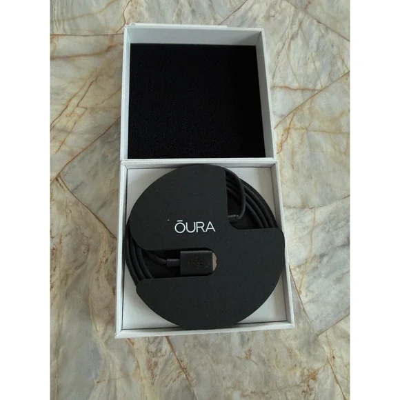 Oura Ring Gen 3 Charging Dock and‎ USB-C Cable Black Replacement Base