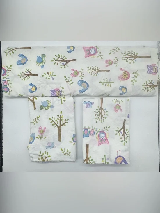 Pottery Barn Kids Crib Fitted Crib Sheet with 2 Pillowcases