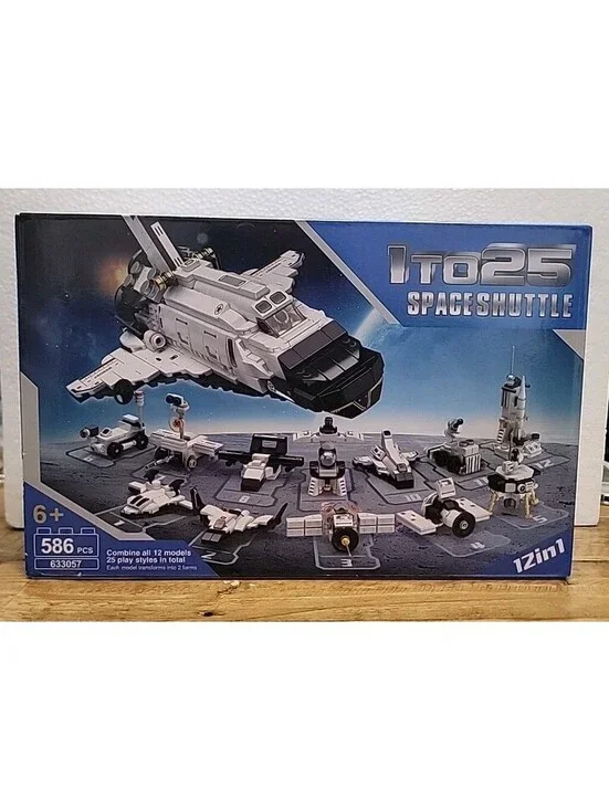Space Shuttle 12in1 Interlocking Blocks Set 586 Pieces