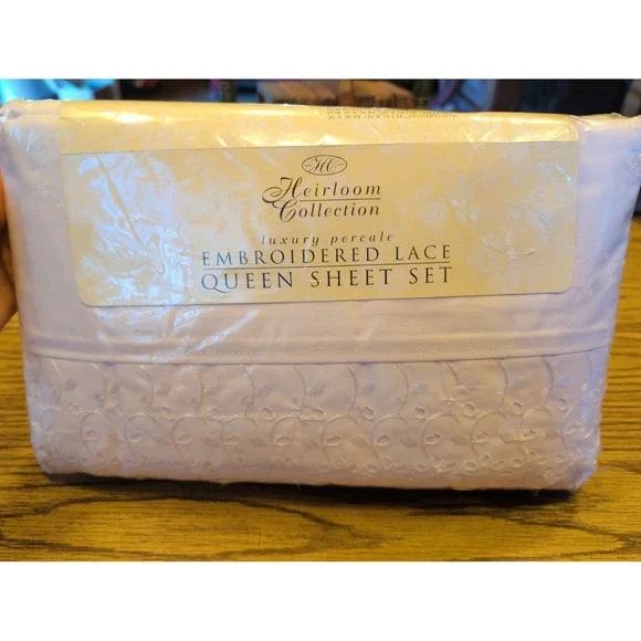 New Vintage Heirloom Collection Luxury Percale Embroidered Lace Queen Sheet Set