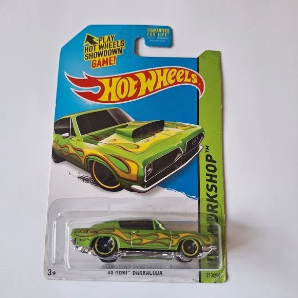 Hot Wheels 2014 Workshop Green‎ '68 Hemi Barracuda #213 Has Some Wear