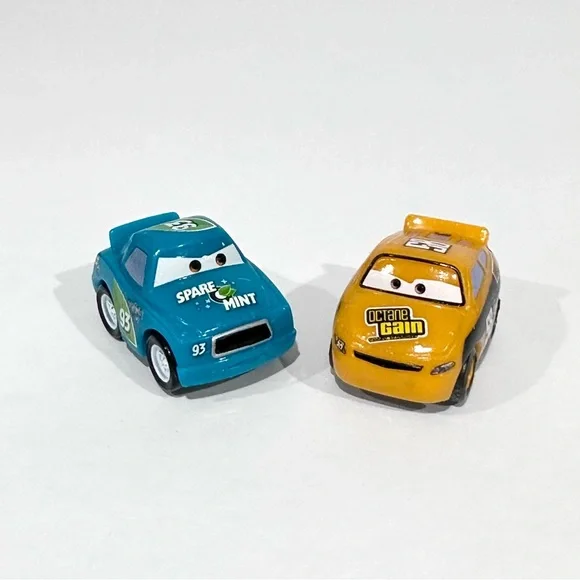 Disney Cars Micro Drifters Piston Cup Racers- Spare Mint & Billy Oilchanger