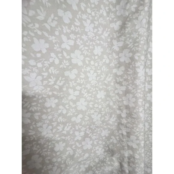 Calvin Klein Queen Flat Sheet Expressive Floral Beige Cream 100% Cotton Modern