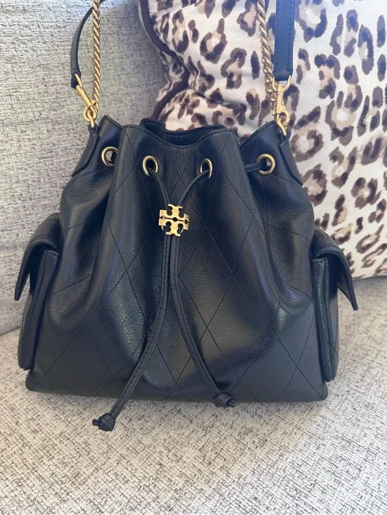 Tory Burch Charlie Quilted Drawstring Shoulder Bag