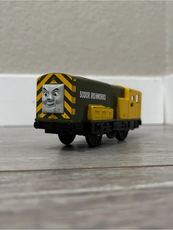 Motorized Iron Bert 2007 Hit Toy Co - Thomas & Friends