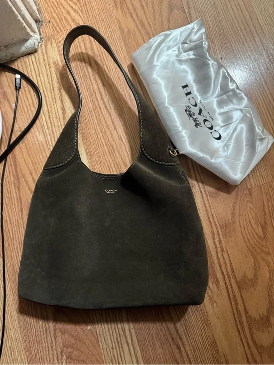 COACH Brooklyn 28 Suede Shoulder Bag in Dark olive