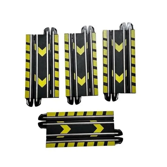 Micro Scalextric Batman Vs Joker Arrow C Track 4x ML-32996