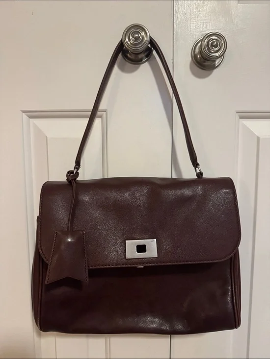 NWT J Crew Evie Bag. Slouchy brown leather hand bag! Great for fall!