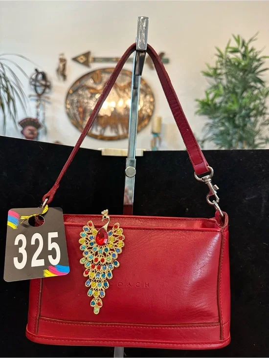 Coach #325 Bleeker Demi Pouch in gorgeous red❤️