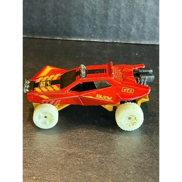 2013 Hot Wheels, Red Race Car,‎ BHR33, Die Cast White Tires