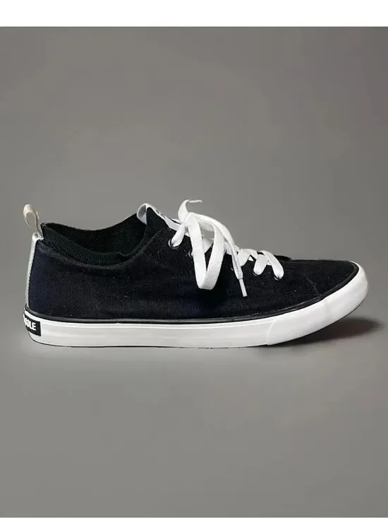 Kenneth Cole The Run Black Canvas Men’s Sneakers Size 10 Medium