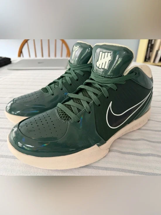 Nike Kobe IV Milwaukee Bucks Undefeated 2019 *Authentic*