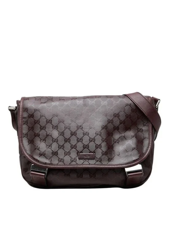 Gucci GG Supreme Crossbody Shoulder Bag Wine Red Leather