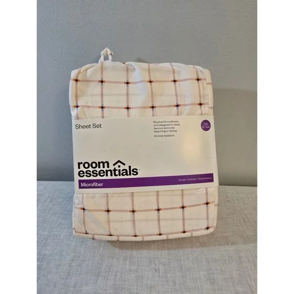 Room Essentials Sheet Set Pink Grid Plaid Microfiber Twin XL New