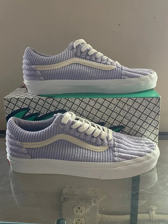 NWT Purple Corduroy Anderson Paak Limited Edition Vans