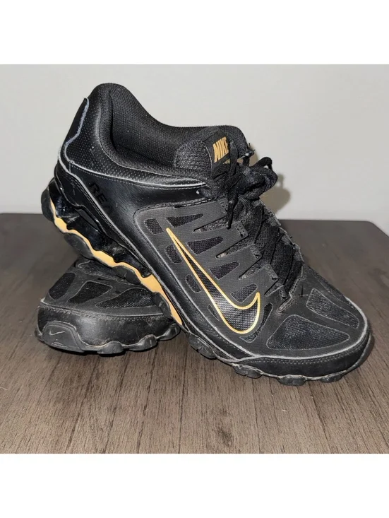 Nike Reax 8 TR Black Metallic Gold — Men’s 7.5