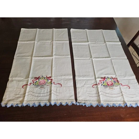 Pencale Pillowcases 2pc Set Standard White Embroidered Floral Lace Trim Vintage