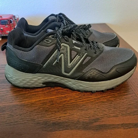 New Balance T410 Mens Trail Running Shoes Black Grey MT410CK7
