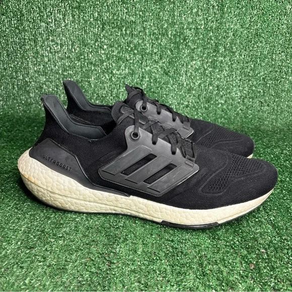 Adidas Ultra Boost Model GX 3062 Size 12‎ Black Running Shoe