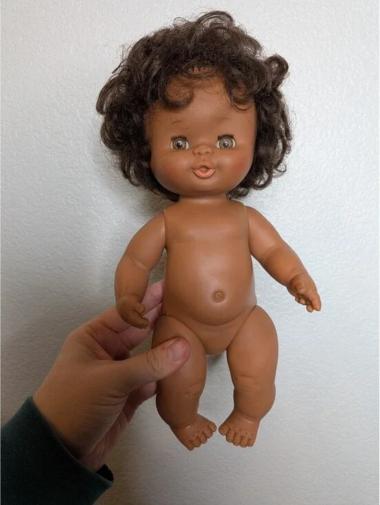 Famosa Brown Hair Baby Doll Brown Eyes Vintage Style 13