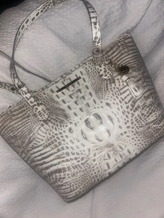 Brahmin crocodile purse brand new