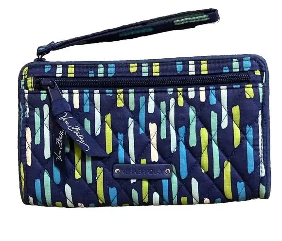 Vera Bradley Katalina Showers Wristlet Zip Close Inner Divider Excellent Pre Own