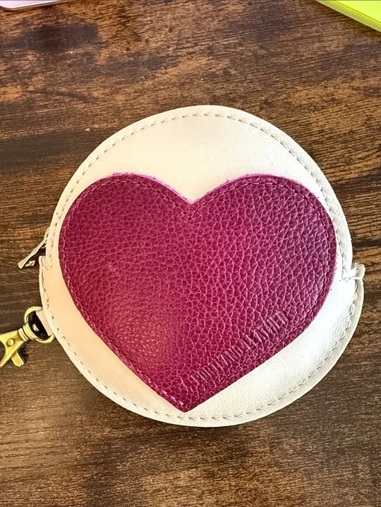 Portland Leather Heart Pouch