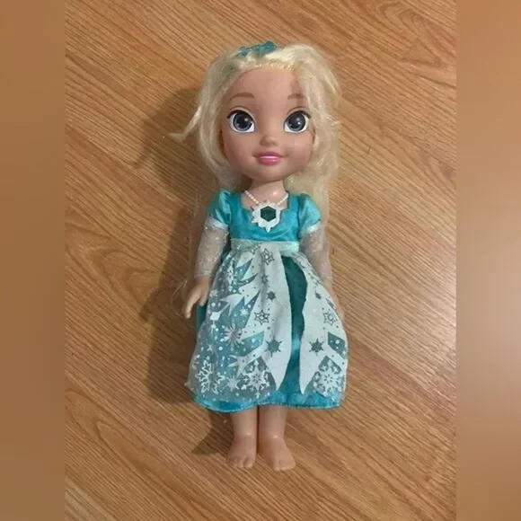 Disney Frozen Elsa Doll
