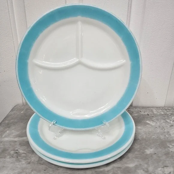 Vintage Corning Milk Glass Divided Grill Plates Turquoise Blue Rim Set of 3 9.5