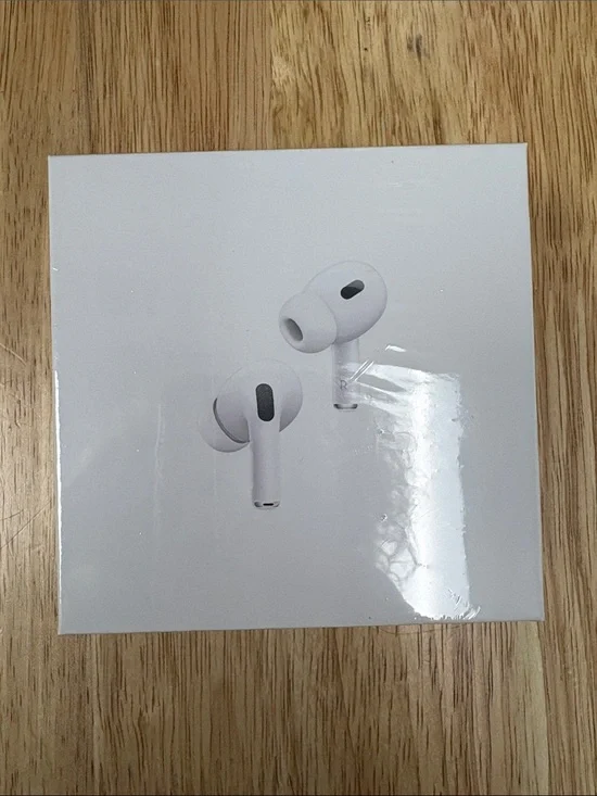 Apple Wireless Earbuds in White