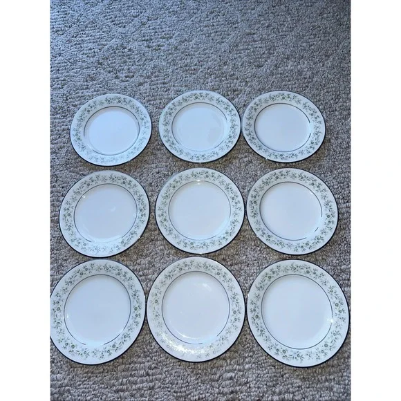Noritake China~Savannah 2031~Set‎ of 9 Bread Dessert Plates 6 3/8