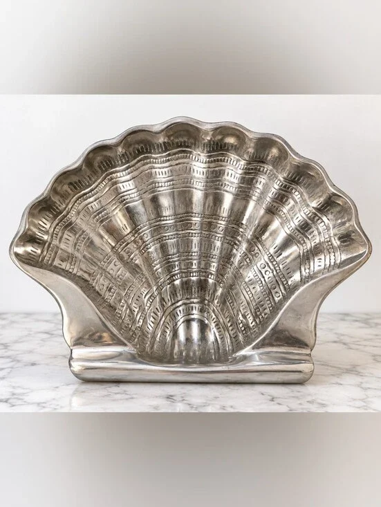 Vintage Mexican Cast Aluminum Scallop Shell Bowl Large 12
