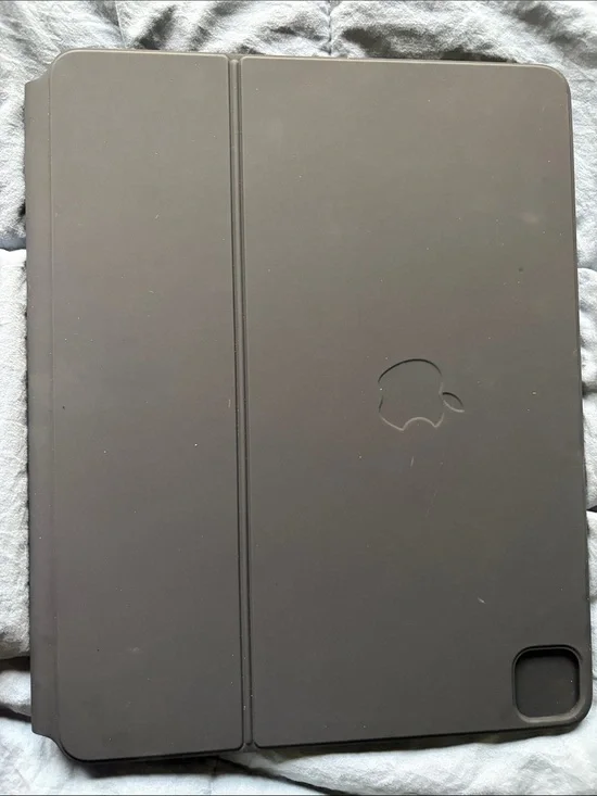 Apple I pad Magic Keyboard