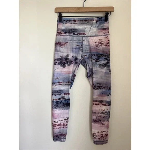 Lululemon Wunder Under High-Rise 7/8 Tight Sunrise Silhouette Multi Size 6 25
