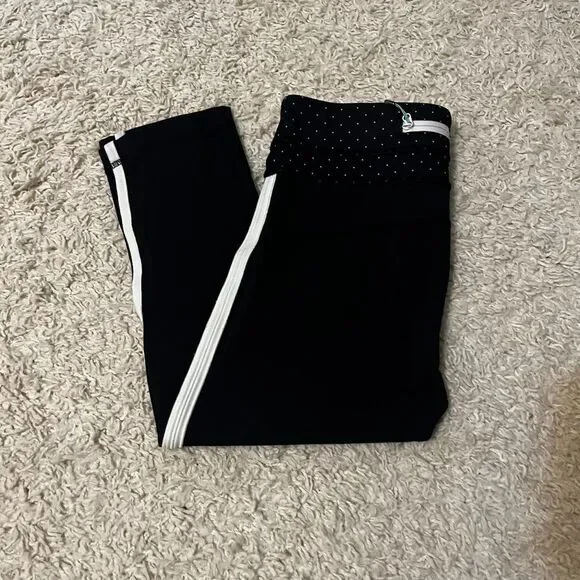 lululemon black cropped leggings size 6