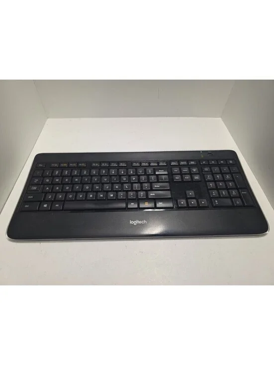 Logitech K800 Y-R0065 Illuminated Wireless Keyboard NO DONGLE/RECEIVER