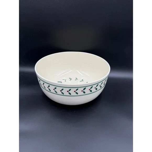 Rare 1990 HARTSTONE Pottery HOLLY BERRY Christmas Mixing Bowl 12.5