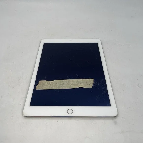 Apple iPad Air 2 128GB Wi-Fi Sliver, A1566 Working Turns On