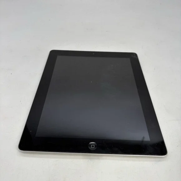 Apple iPad 2 A1395 16 GB, Wi-Fi, 9.7 Broken Boot Loop Parts Or Repair Bundle